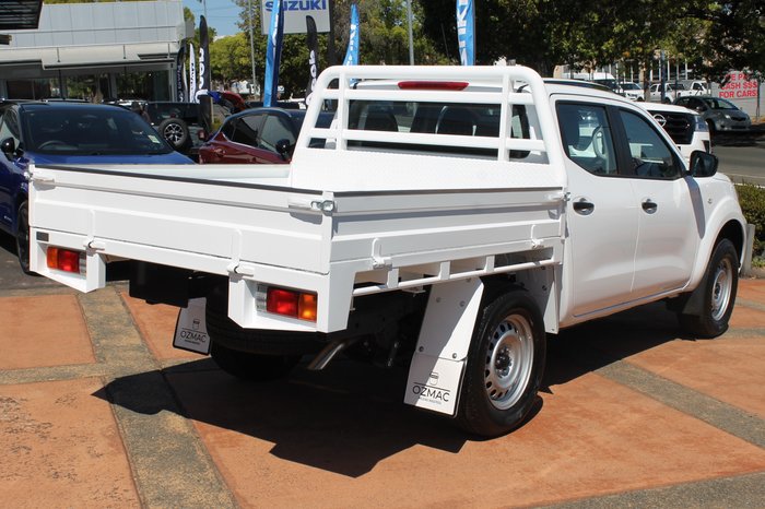 2024 Nissan Navara SL