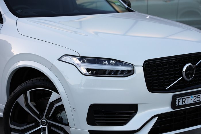 2024 Volvo XC90 Ultra T8 Plug-In Hybrid