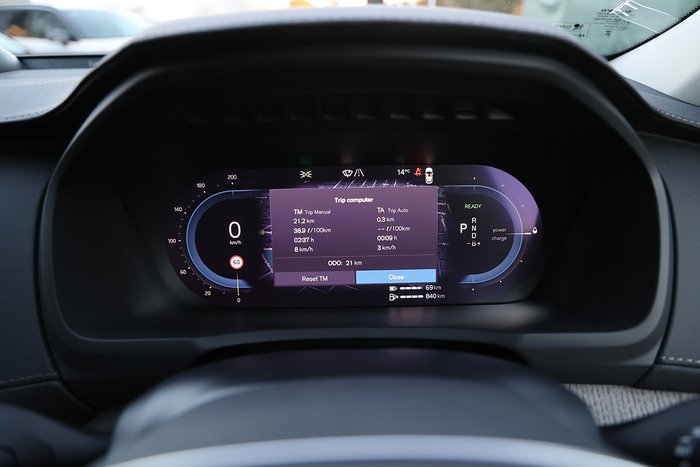 2024 Volvo XC90 Ultra T8 Plug-In Hybrid