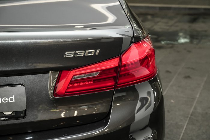 2017 BMW 5 Series 530i M Sport