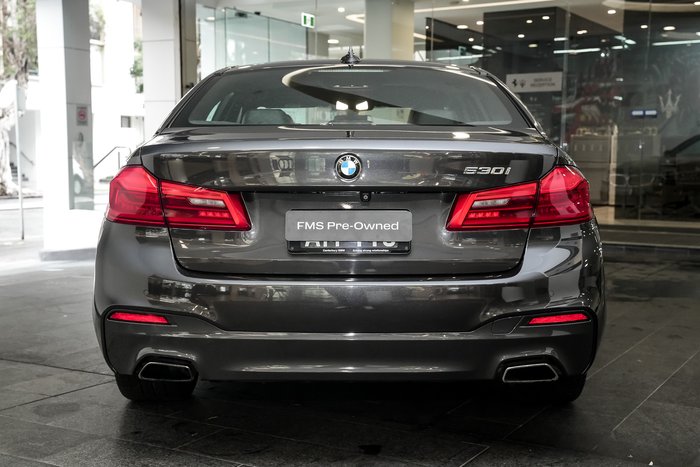 2017 BMW 5 Series 530i M Sport