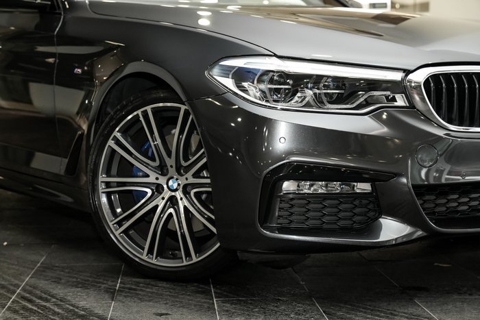 2017 BMW 5 Series 530i M Sport