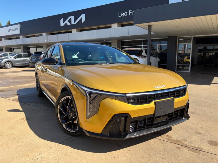 2025 KIA K4 GT-LINE