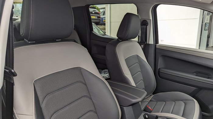 2024 VOLKSWAGEN AMAROK STYLE