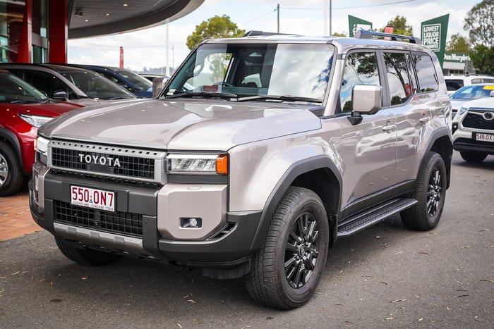 2025 Toyota PRADO GXL