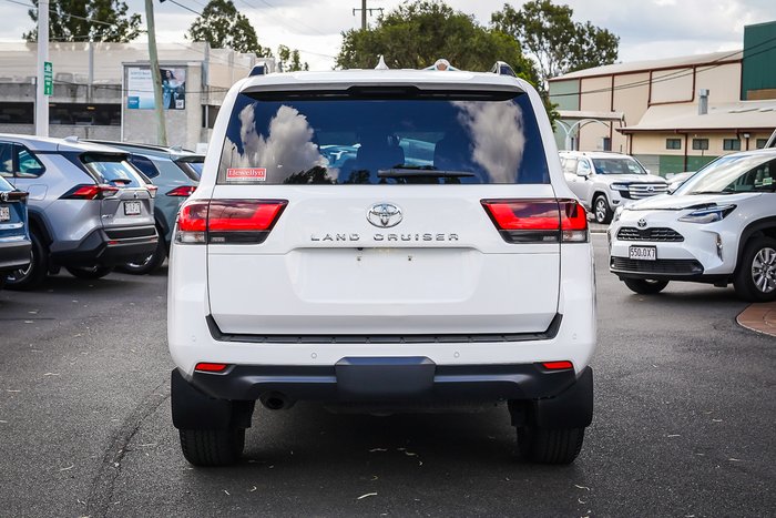 2024 Toyota LANDCRUISER GXL