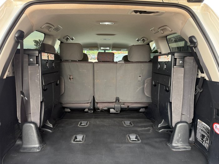 2020 Toyota LANDCRUISER GXL White