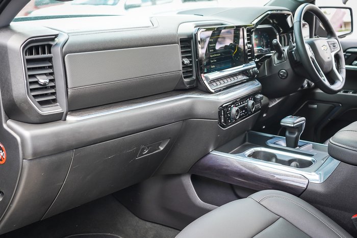 2024 CHEVROLET SILVERADO 1500 LTZ PREMIUM