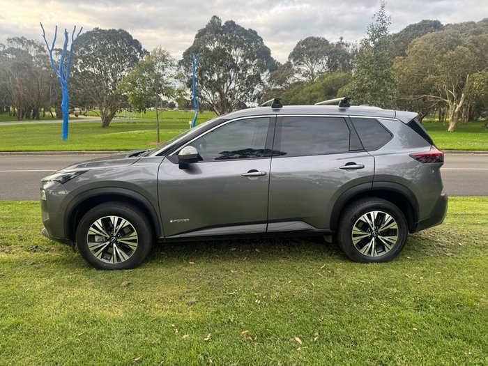 2025 Nissan X-TRAIL ST-L e-POWER