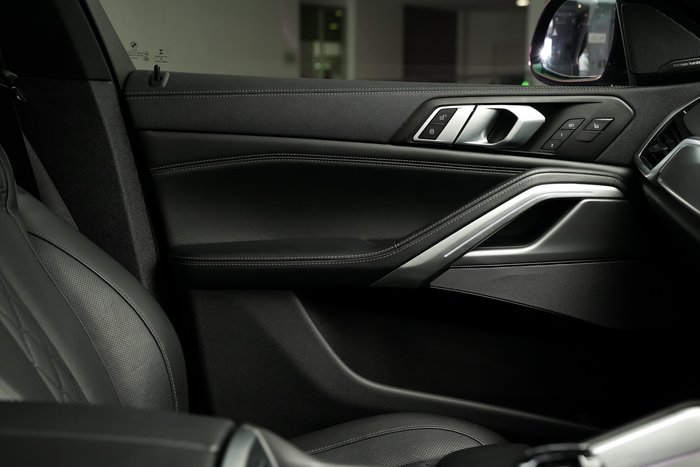 2021 BMW X6 xDrive30d M Sport G06 4X4 Constant BLACK