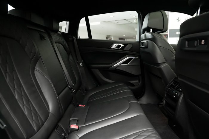 2021 BMW X6 xDrive30d M Sport G06 4X4 Constant BLACK