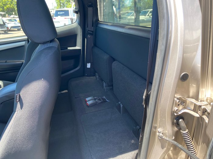 2015 ISUZU D-MAX LS-U HI-RIDE (4x4)