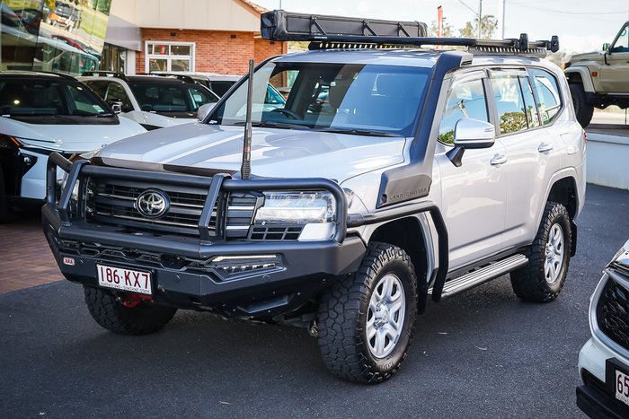 2024 Toyota LANDCRUISER GX