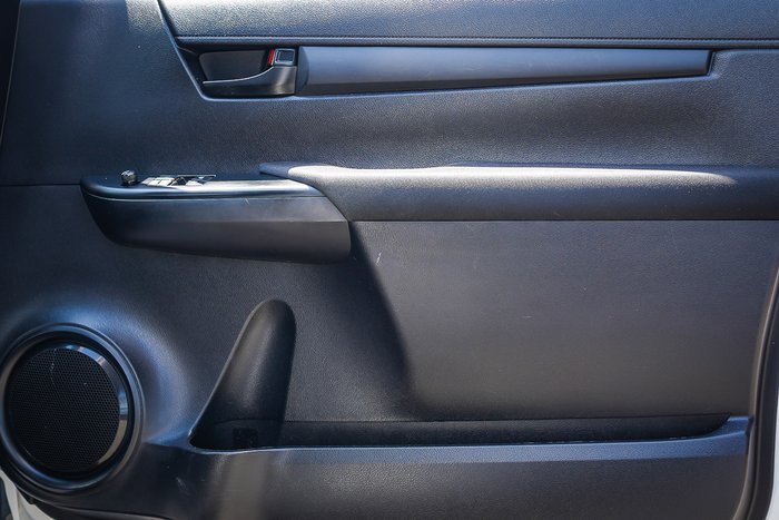 2016 Toyota HILUX Workmate