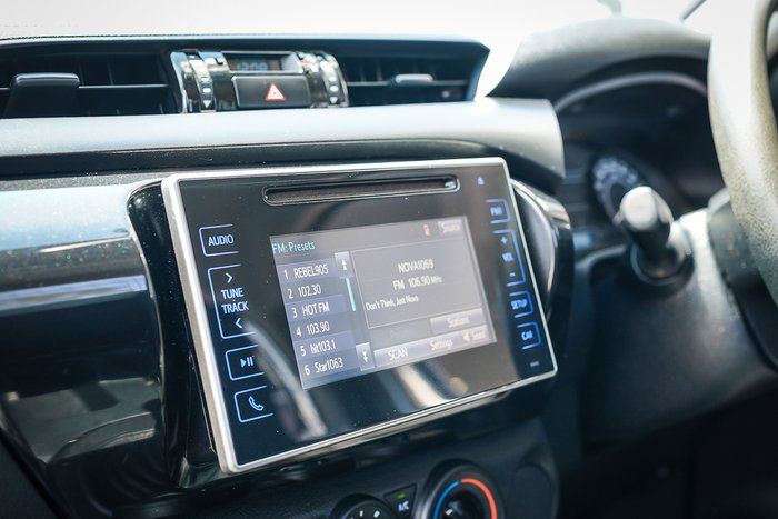 2016 Toyota HILUX Workmate