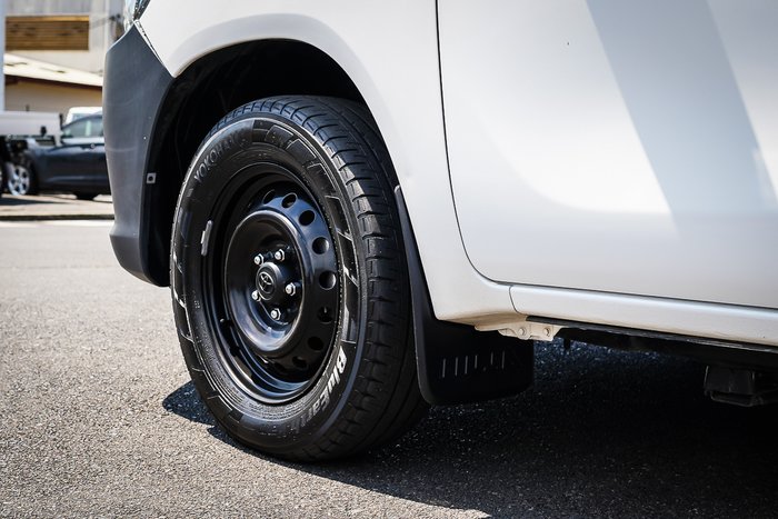 2016 Toyota HILUX Workmate