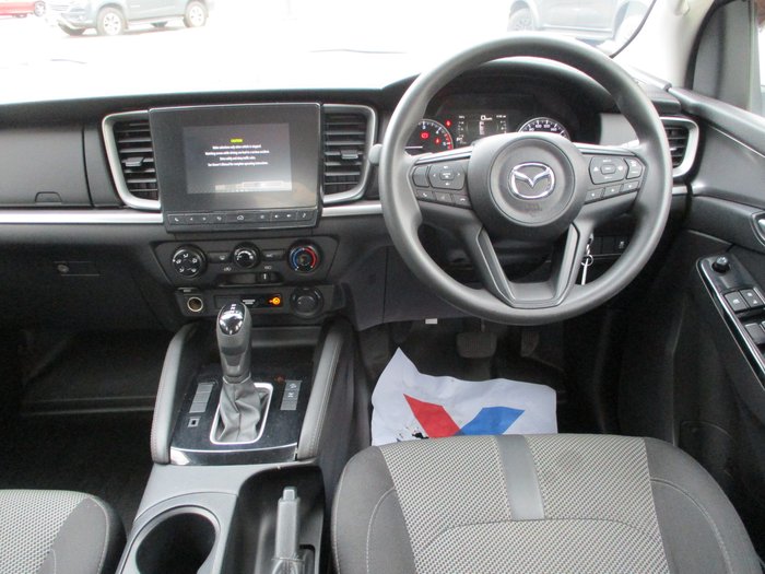 2022 Mazda BT-50 XT TF White