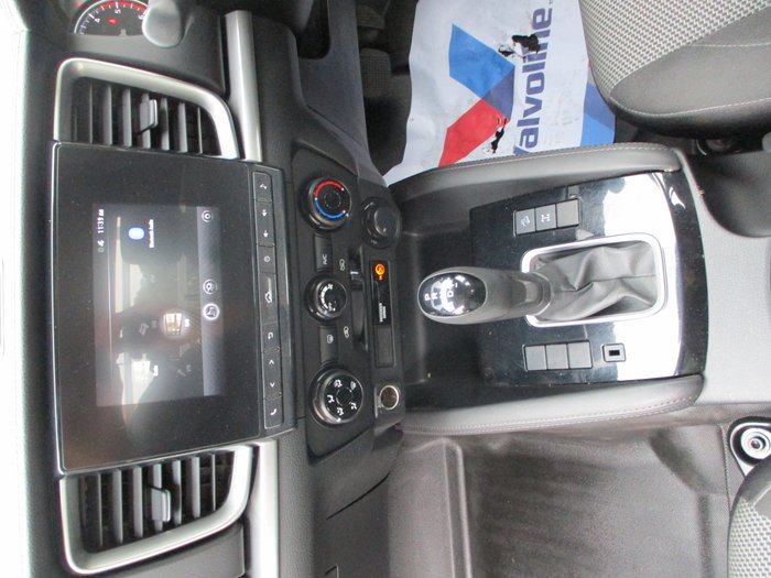 2022 Mazda BT-50 XT TF White