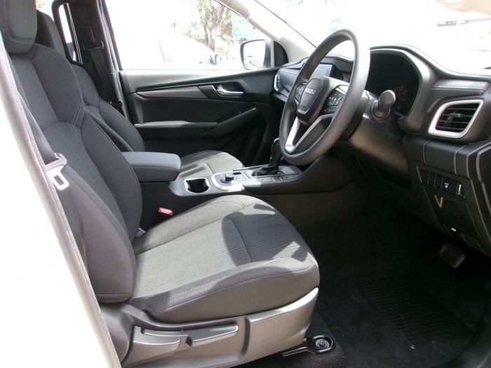 2025 Isuzu MU-X MY25.5 Isuzu MU-X 4X4  LSM 3.0 L Automatic (UJOR504D)