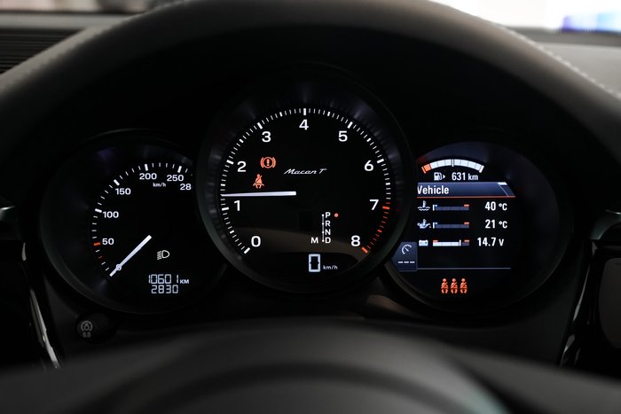 2024 Porsche Macan T