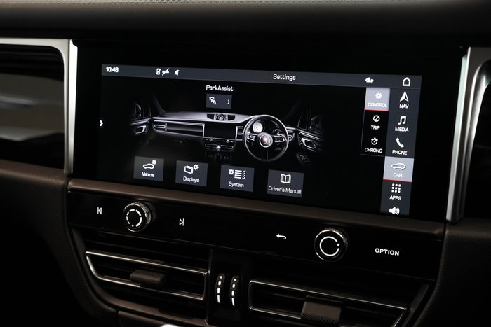 2024 Porsche Macan T