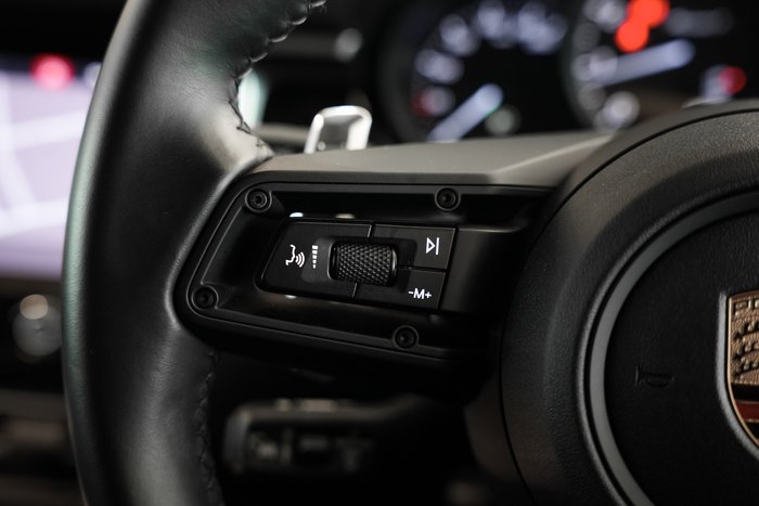 2024 Porsche Macan T