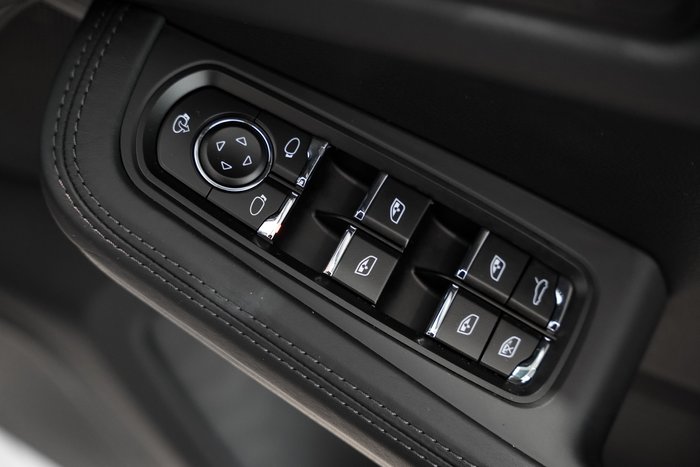 2024 Porsche Macan T