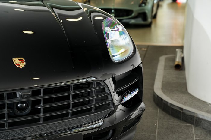 2019 Porsche Macan 95B MY19 AWD BLACK