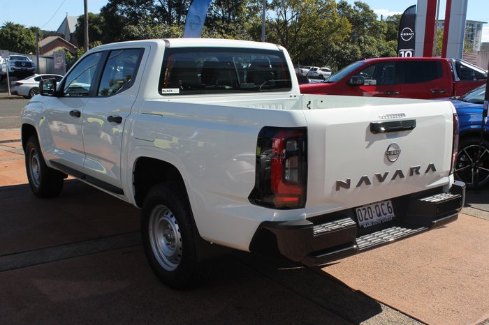 2026 Nissan Navara SL