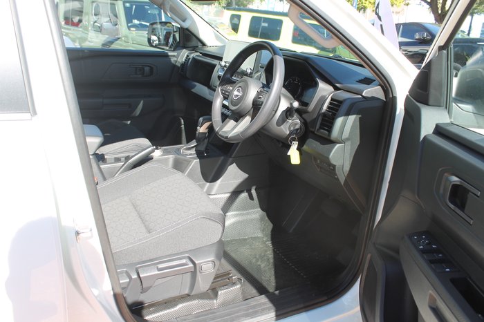 2026 Nissan Navara SL