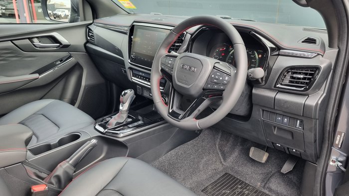 2025 Isuzu D-MAX X-TERRAIN