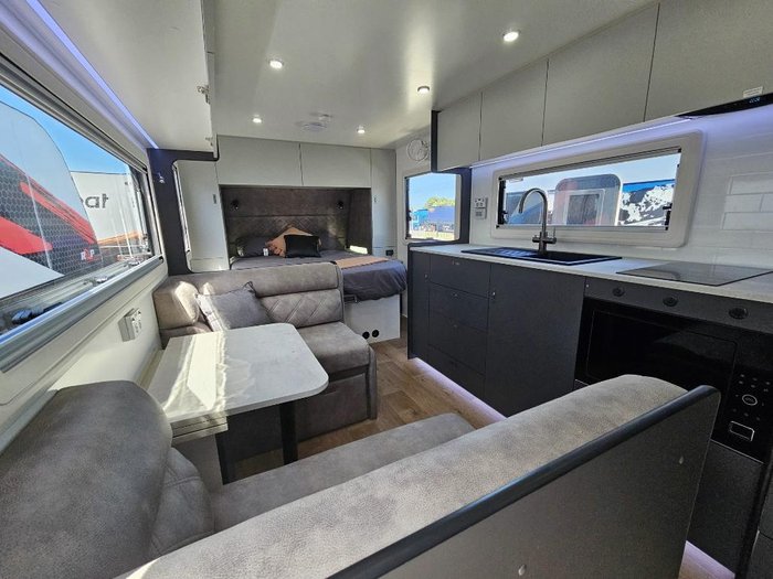 2024 Retreat Erv 199R