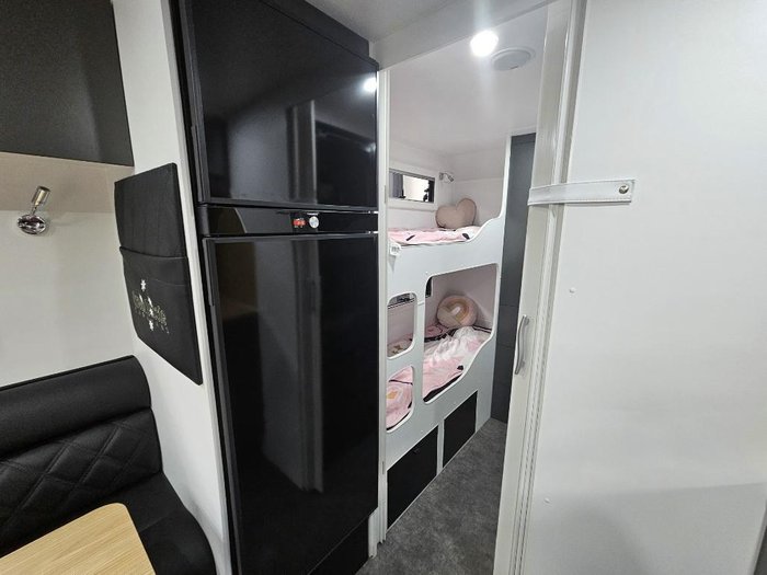 2024 GREAT AUSSIE Gravity 196 Bunk