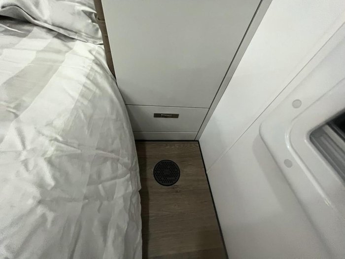 2024 Lotus Caravans Transformer 24'3