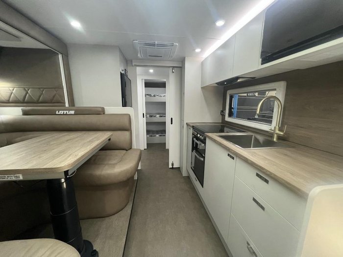 2024 Lotus Caravans Transformer 24'3