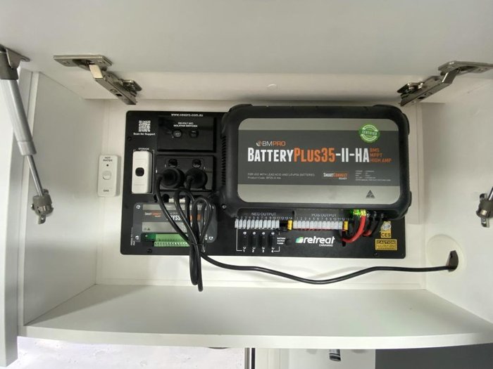 2024 Retreat Daydream 194B Bunks