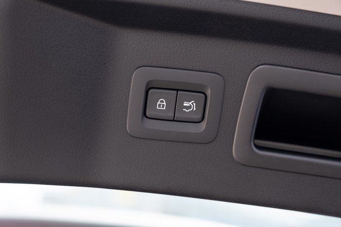 2025 Mazda CX-80 G40e GT