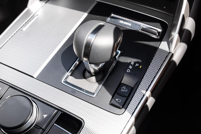 2025 Mazda CX-80 G40e GT