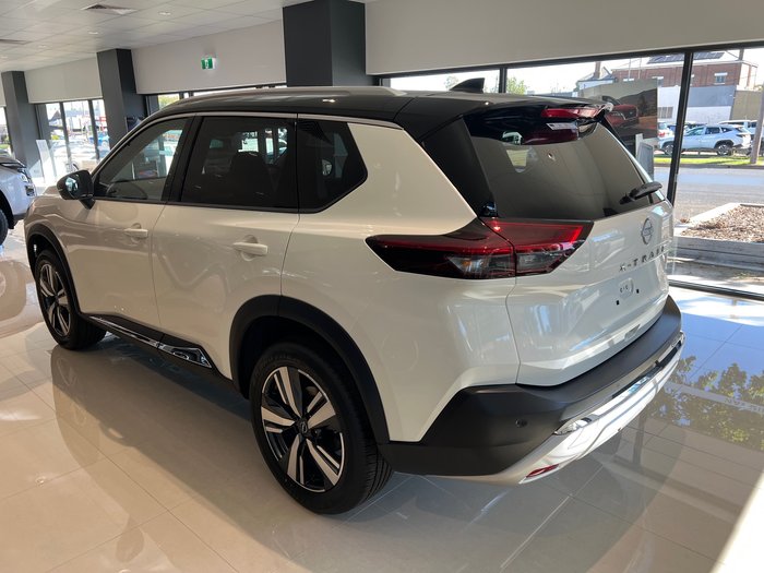 2025 NISSAN XTRAIL TI