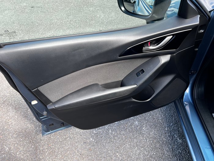 2016 MAZDA MAZDA3 SP25