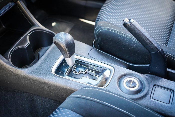 2015 MITSUBISHI OUTLANDER LS (4x4)