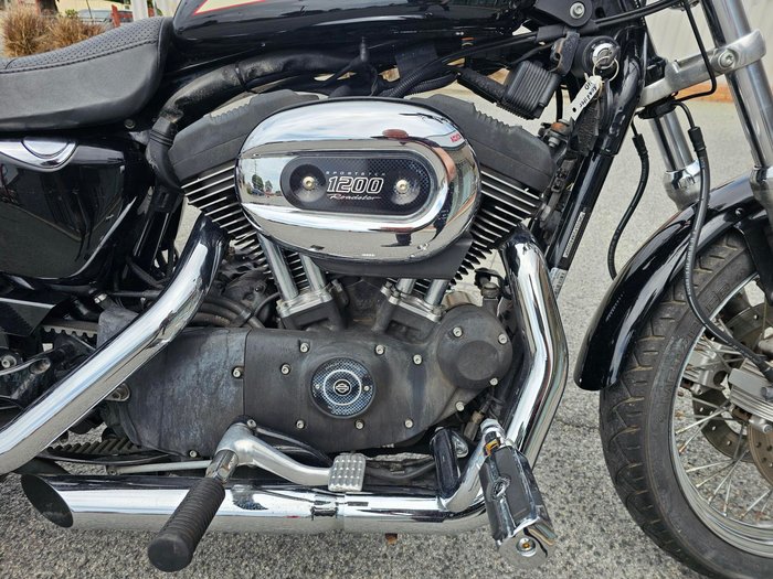 2005 Harley Davidson Sporster XL1200R Roadster Black
