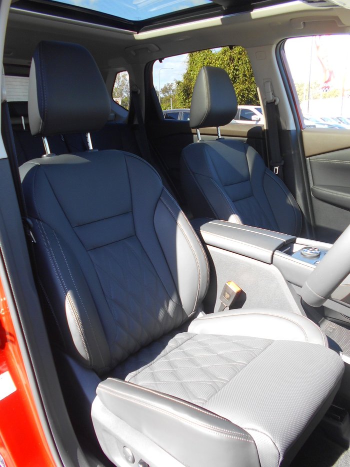 2025 Nissan X-TRAIL ST-L e-POWER
