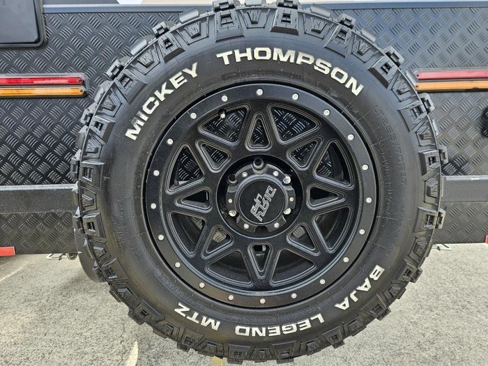 2024 GREAT AUSSIE Striker (Hybrid Caravan) 166