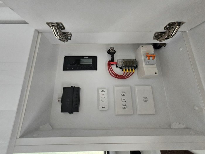 2024 GREAT AUSSIE Striker (Hybrid Caravan) 166