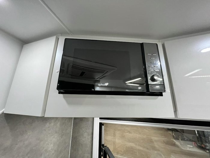 2024 GREAT AUSSIE Striker (Hybrid Caravan) 166