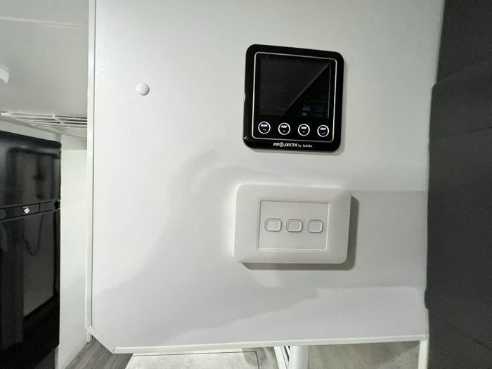 2024 GREAT AUSSIE Striker (Hybrid Caravan) 166