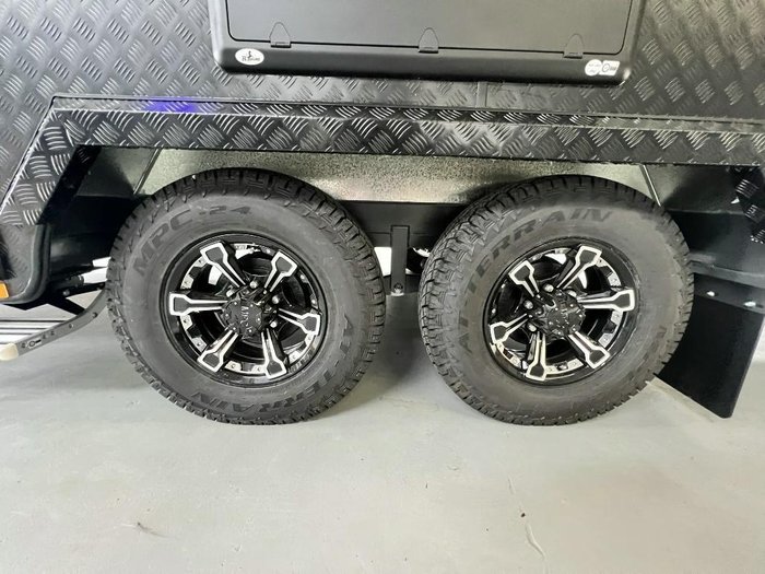 2024 GREAT AUSSIE Striker (Hybrid Caravan) 166