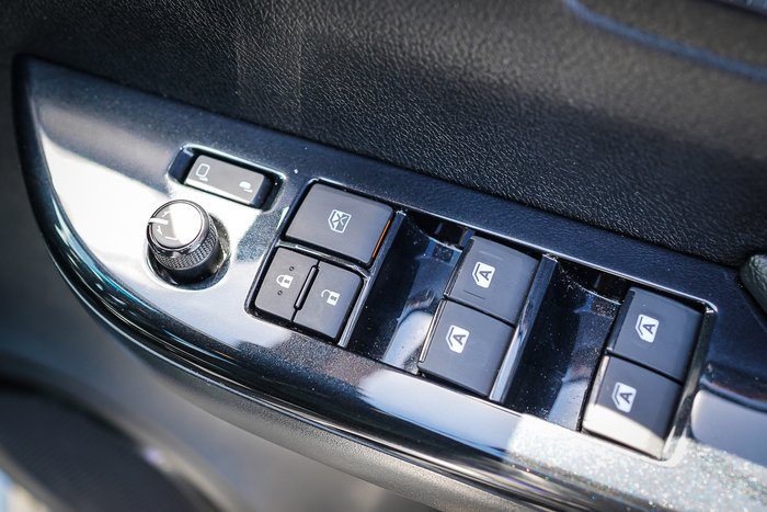 2024 Toyota HILUX Rogue