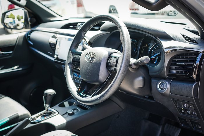 2024 Toyota HILUX Rogue